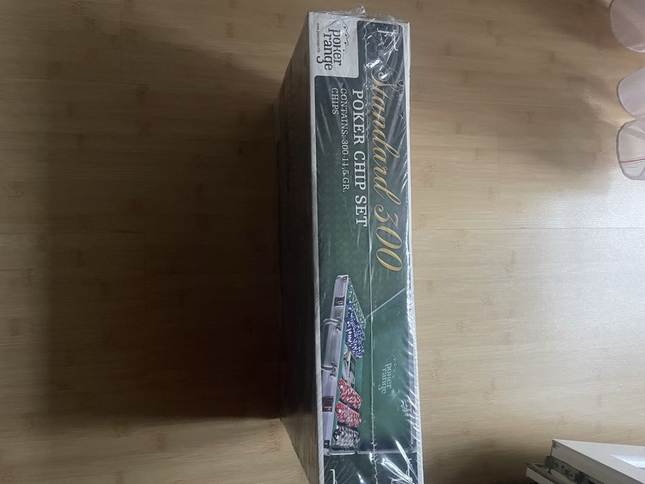 Trusa de poker, 300 jetoane