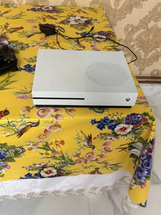 Xbox One S 512gb