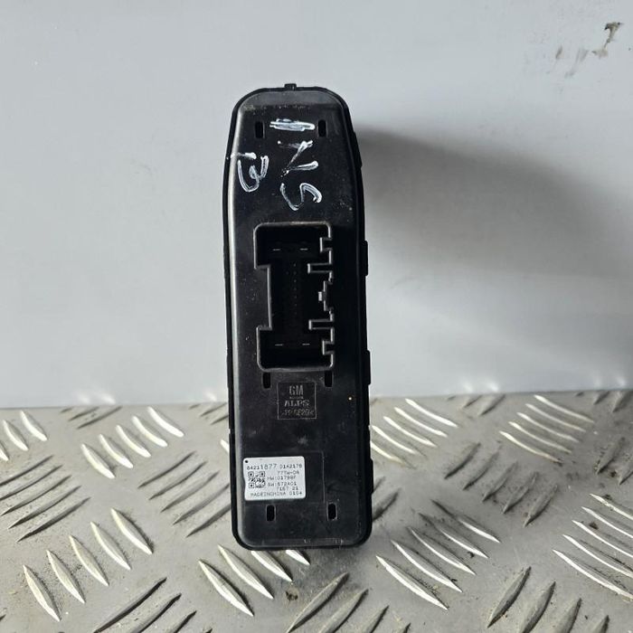 Butoane comanda geamuri electrice Opel Insignia B