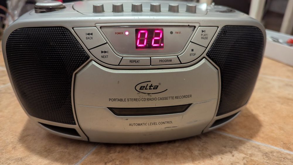 Radio casetofon cu cd Elta Germany