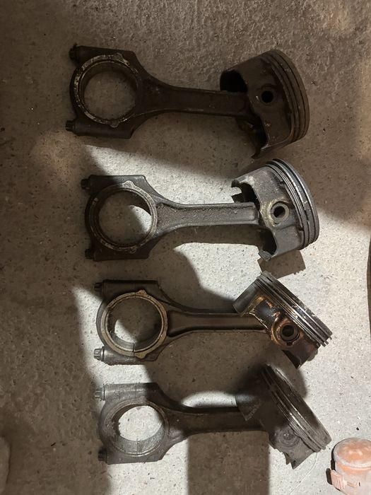 Продам шатуны на приору