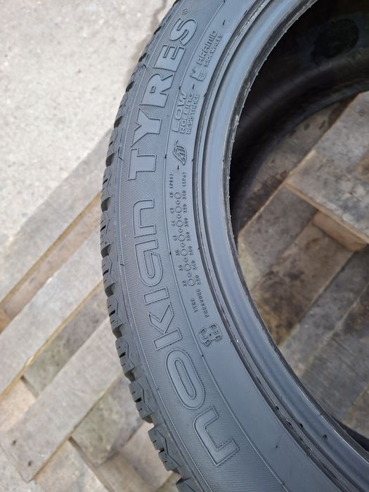 1бр. Почти Нова 255/45/19 Nokian WR SUV 4