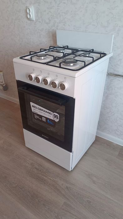 Газ плита новая в упаковке