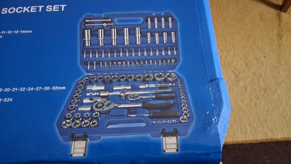 Trusa 108 piese cu chei tubulare, biti, clichet