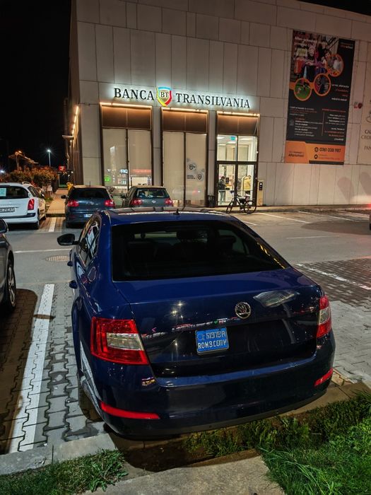 Vând Skoda Octavia 3