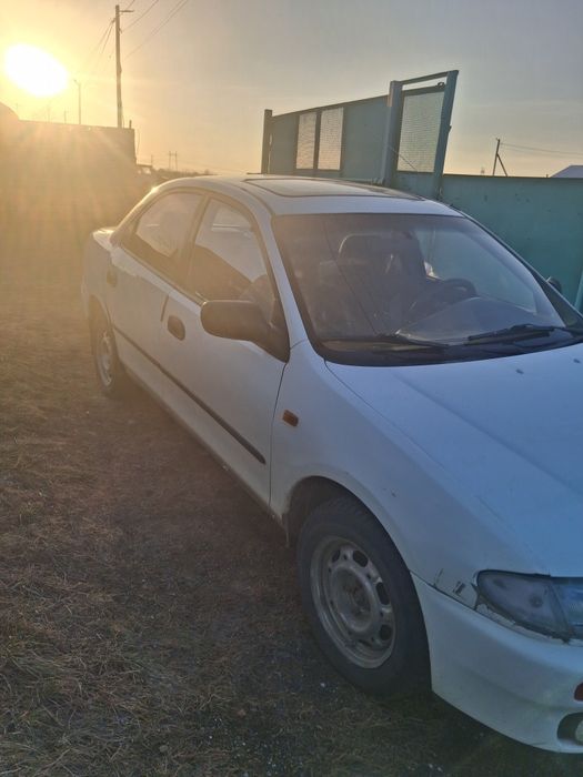 Мазда 323 продам