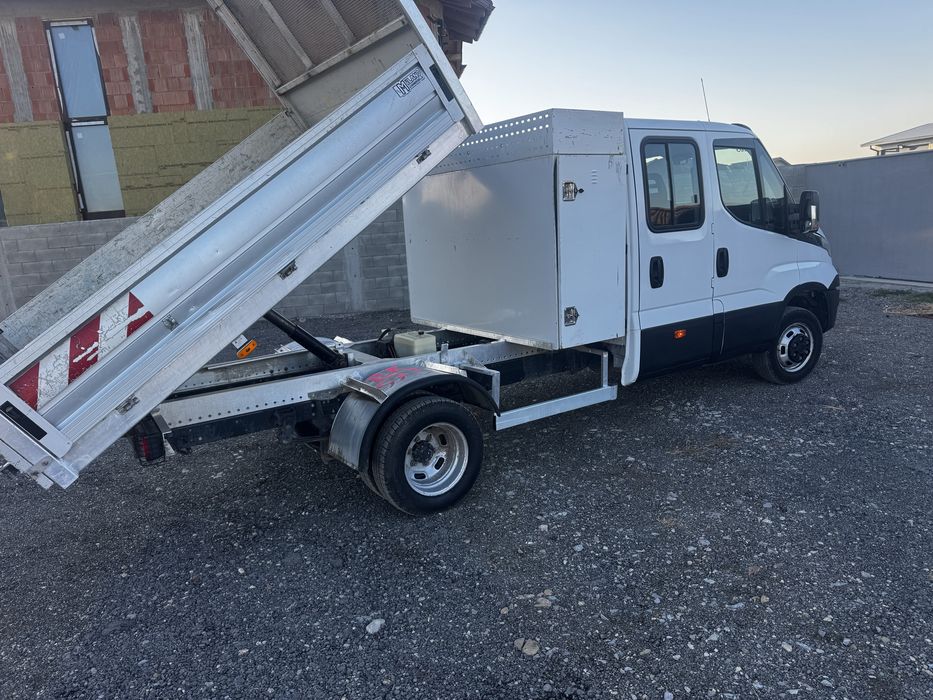 Iveco basculabil pe spate
