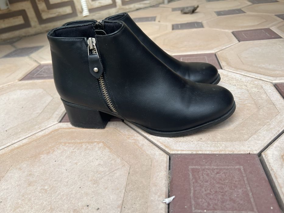 Обувь б/у 36-37рр