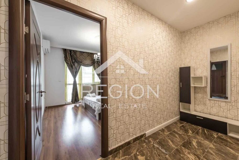 Дава се под наем Тристаен апартамент в Варна, Лятно кино Тракия - 120 кв.м за 714 € - Снимка #11