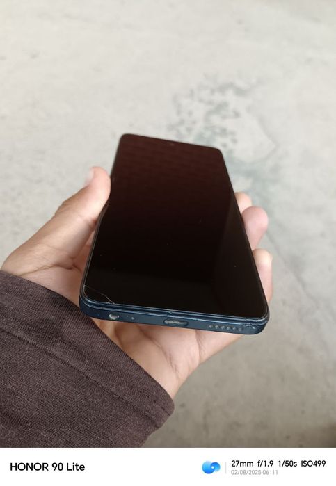 Tecno Spark 20 c
Xotira. 128/8
Rangi. koʻk
Kar dak bor
Holati alo
Abm