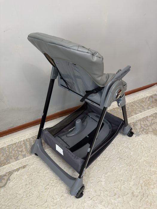 Продам стульчик для кормление