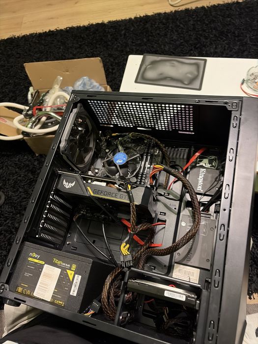 Pc gaming setup full