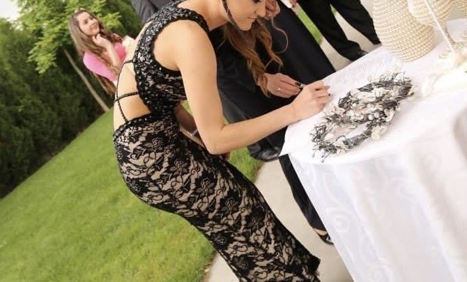 Официална рокля Junona