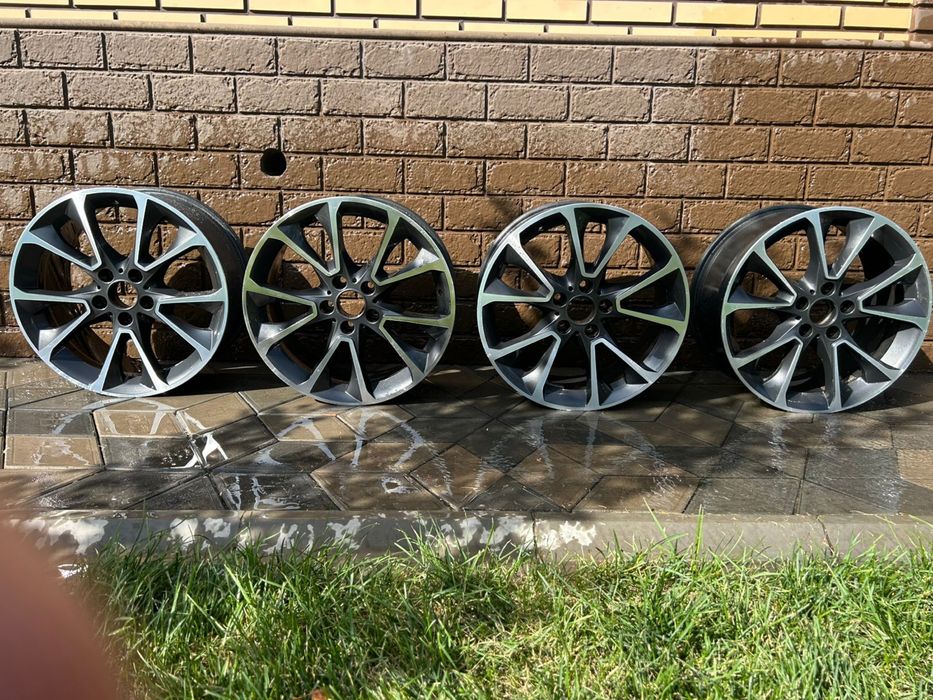 Комплект шин и дисков BMW x5