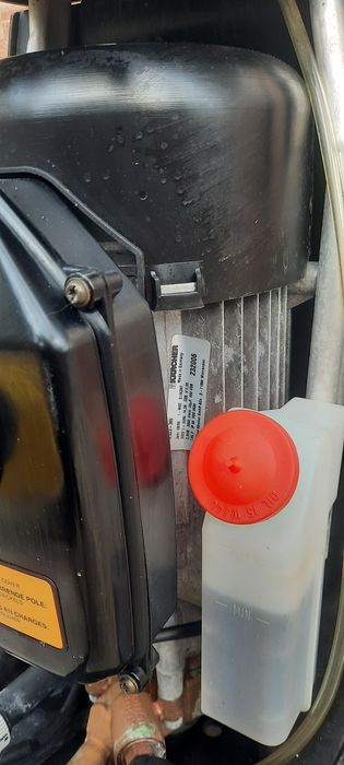 Водоструйка Karcher hd650 profiline 170bar 3.3kwБронзГлава  Супер Силна