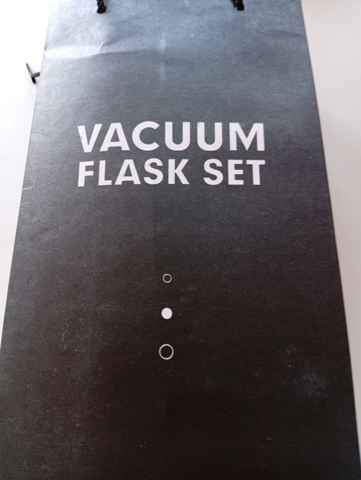 Термос с 3 кружками