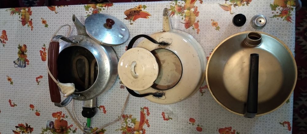 3 различни чайника от 1980-84г