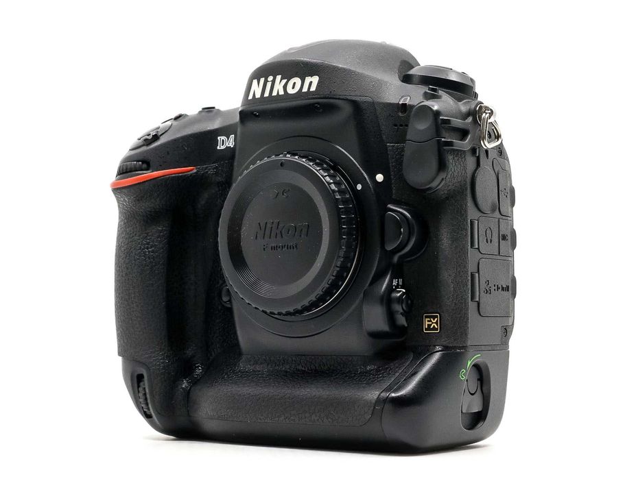 Nikon D4 – Aparat foto DSLR profesional Full Frame FX
