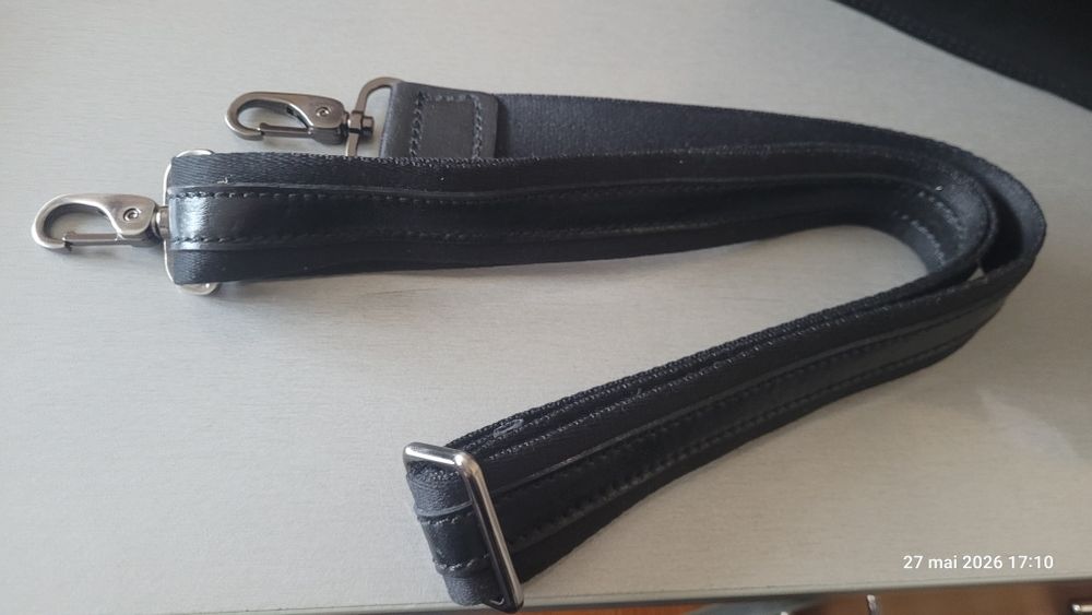 Vând geantă nouă din piele naturală, pt bărbați
