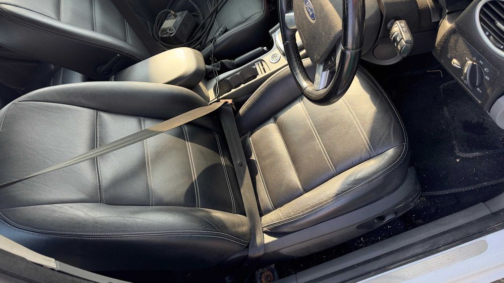 Fata completa/Piese Ford Focus 2 Facelift 2.0 TDCI POWERSHIFT