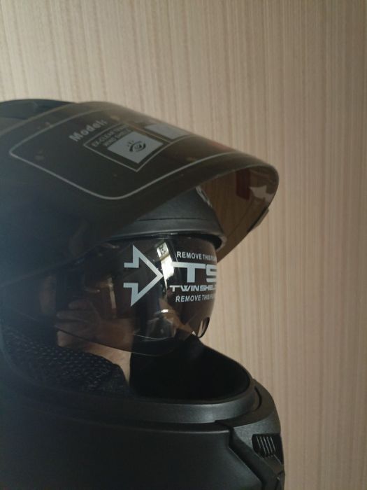 Шлем мото тонированный