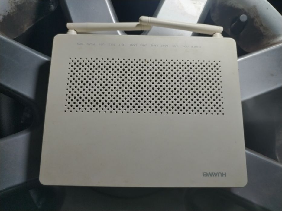 Router Huawei Echolife hg8245h 8121