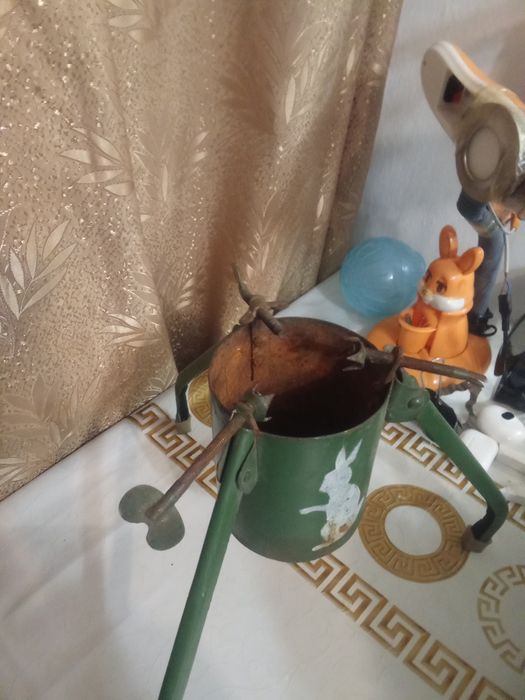 Подставка под елку