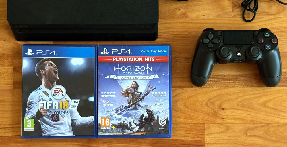 [ PS4 > PlayStation 4 Slim с джойстик, 2 игри и слушалки