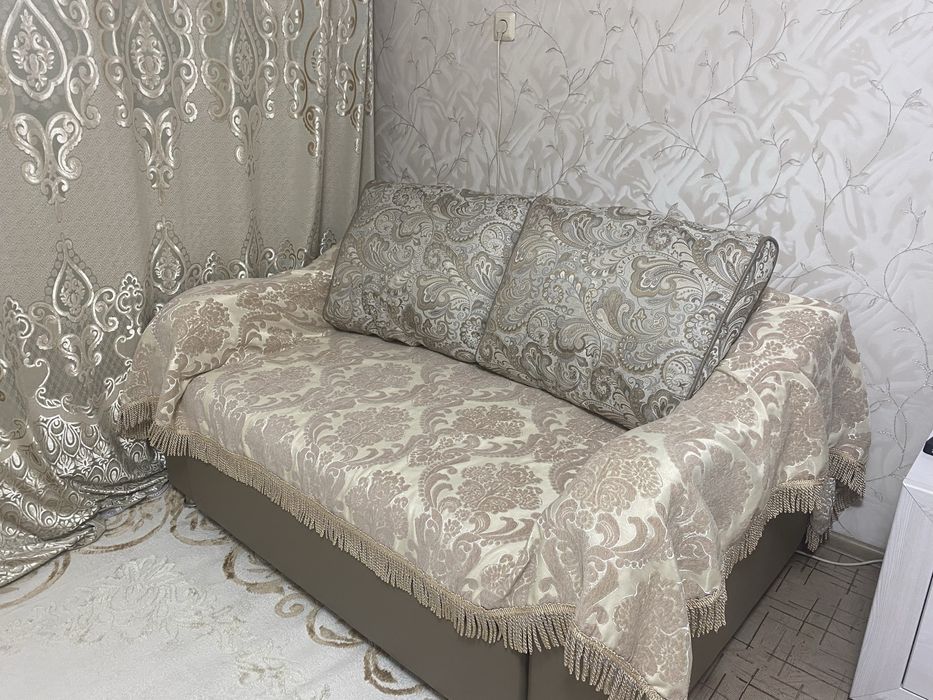 Продам диван тройка