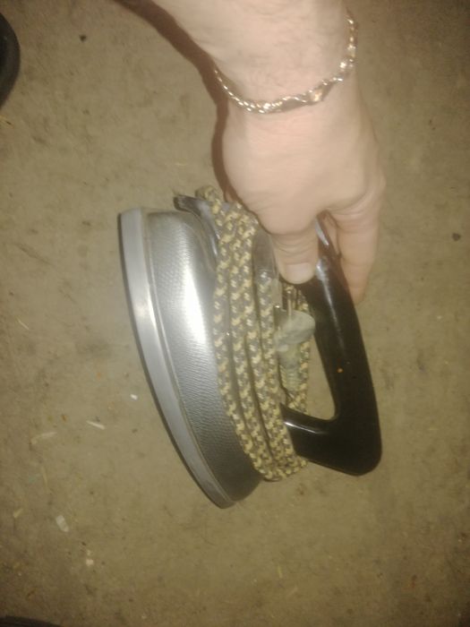 Продам утюг СССР