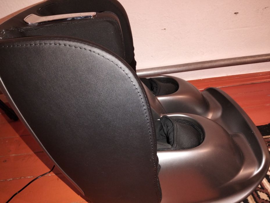 Массажёр. Массажный аппарат.