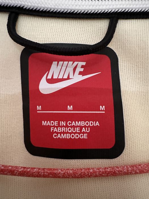 Nike Tech Fleece суичър с цип - оригинал, размер М