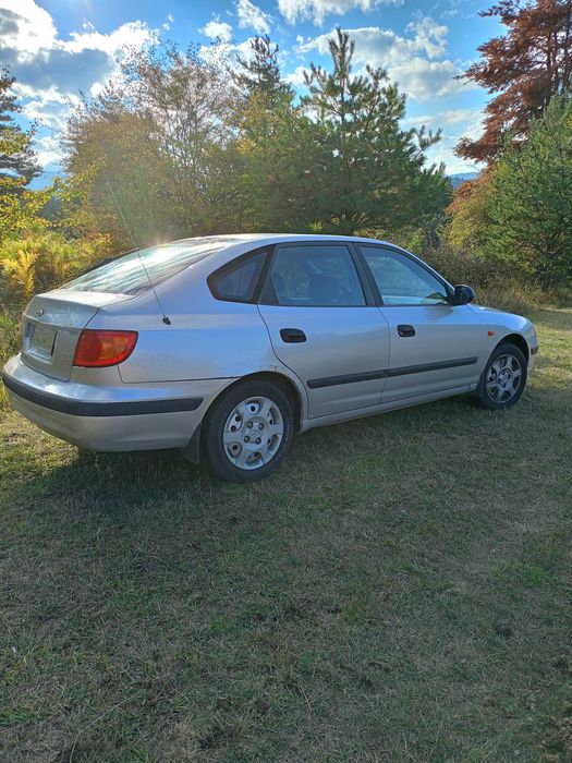 Хюндай елантра- 1,6  бензин