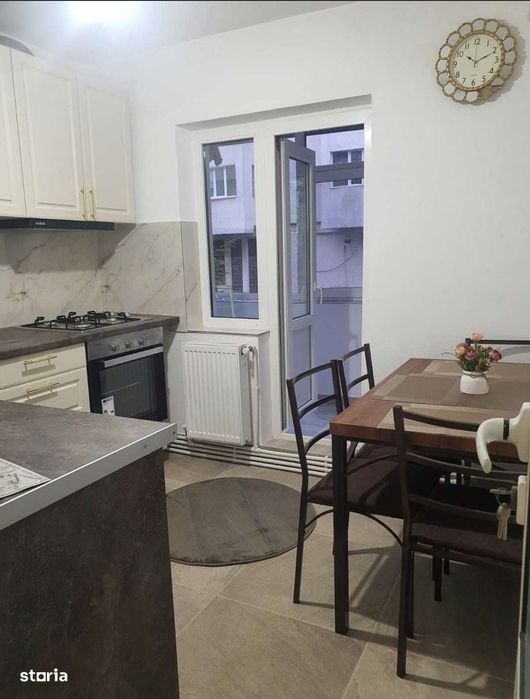 Nicolina Prima Inchirere 3 camere decomandate 2 bai Renovat