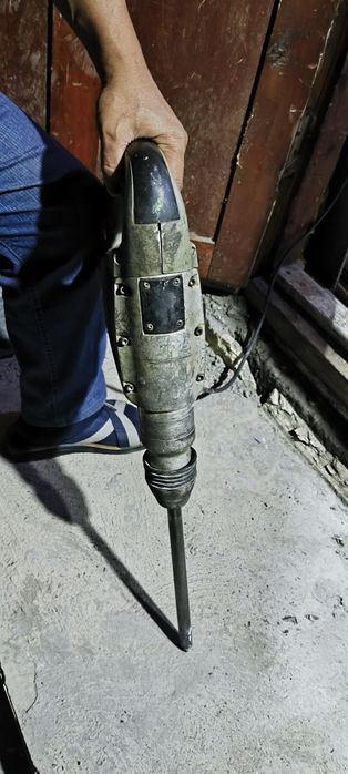 Перфоратор макс.