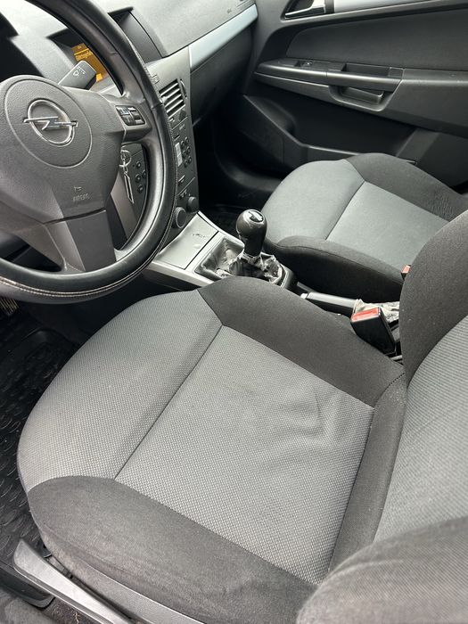 Opel astra H negociabil