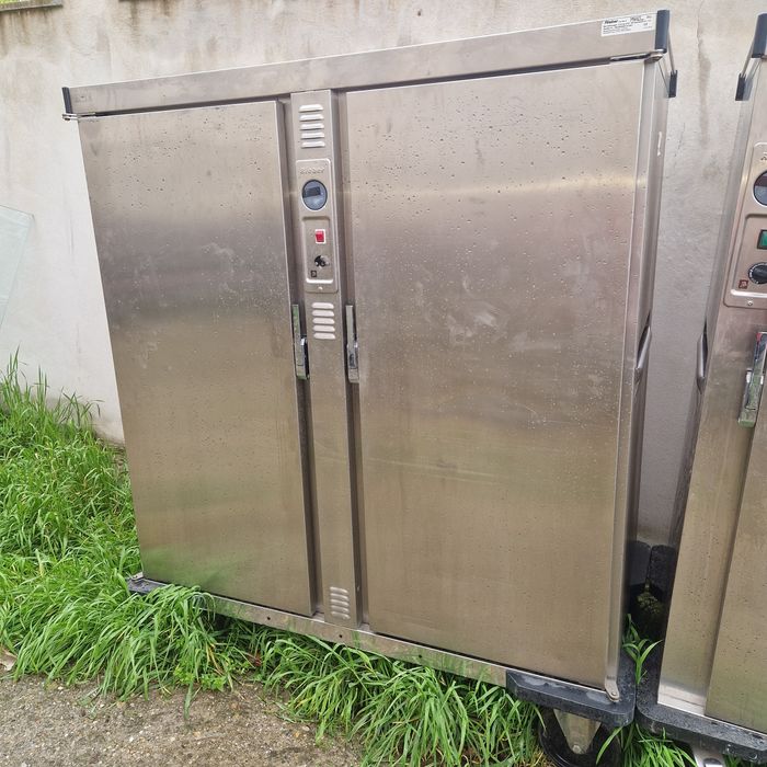 Mașina spălat vase cu capota, la 380v, program scurt