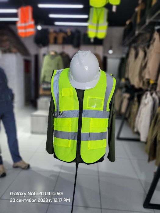 Жилет сигналная квадрат