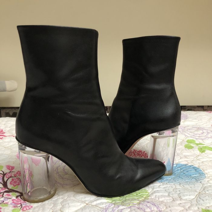 Сапожки осенние черные