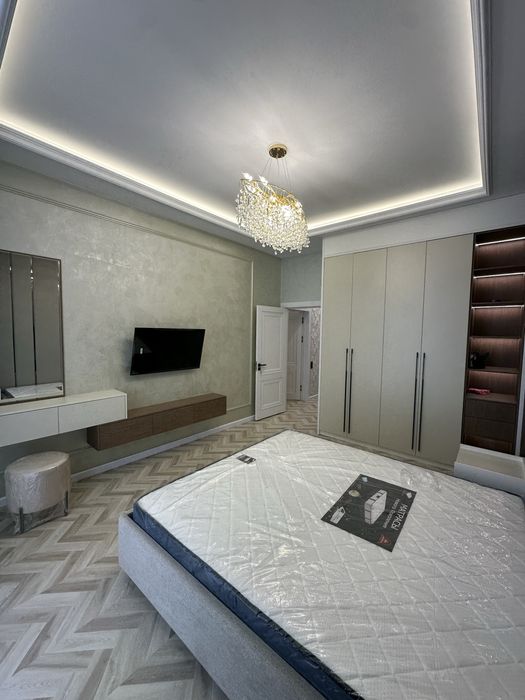 Сдаётся шикарная новая квартира долгосрочную аренду!