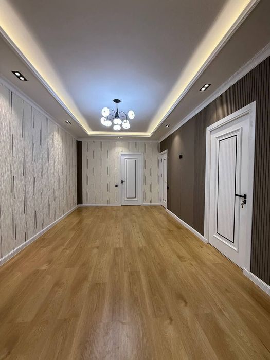 ПРОДАЁТСЯ 2/2/5- Евроремонт новый, Ялангач. Экобазар 74990!