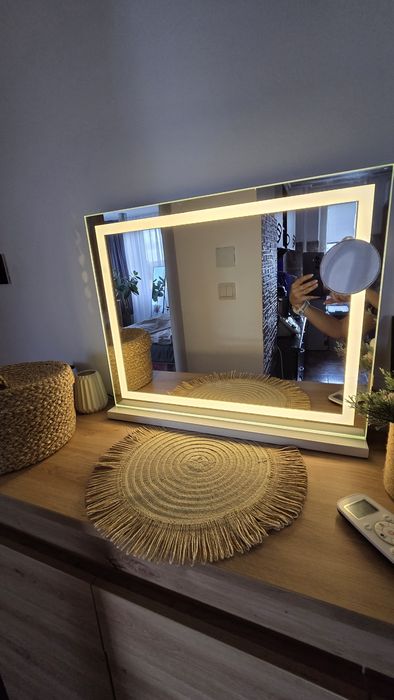 Oglinda makeup LED 45x60, lumina calda-rece, intensitate reglabila