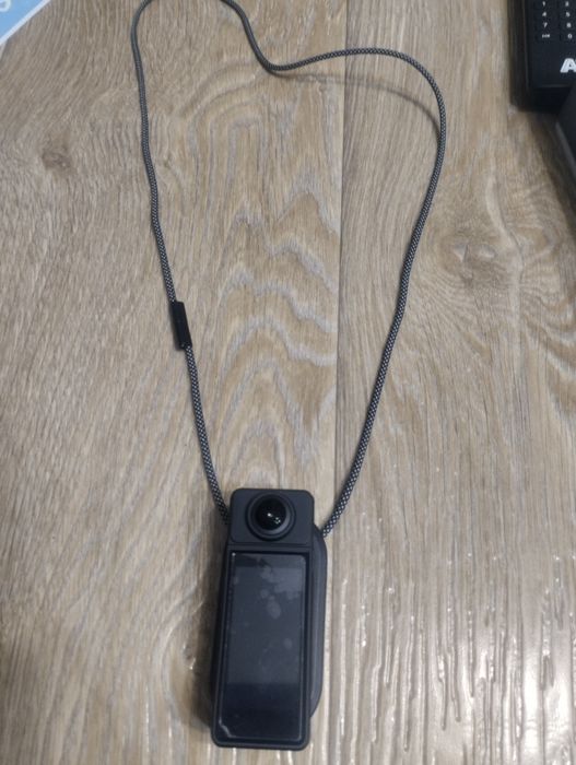 Спортна Екшън Камера DV03 – 4K Ultra HD, Компактна и Стилна