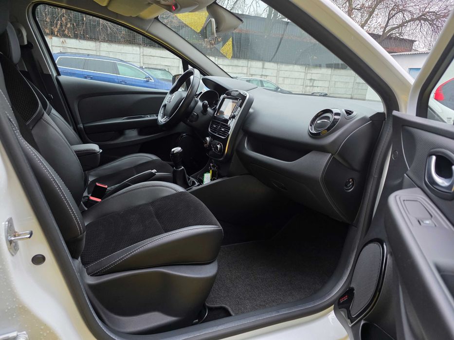 RENAULT Clio 2019 — imagine 2