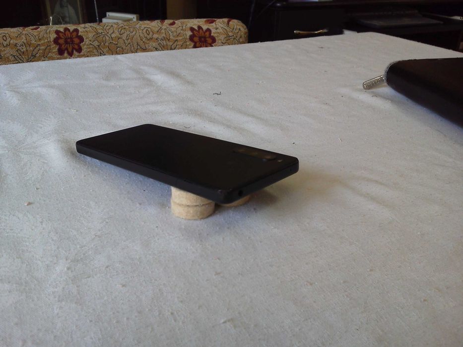 Telefon Mobil SONY XPERIA 10- IV si Husa protectie din piele.