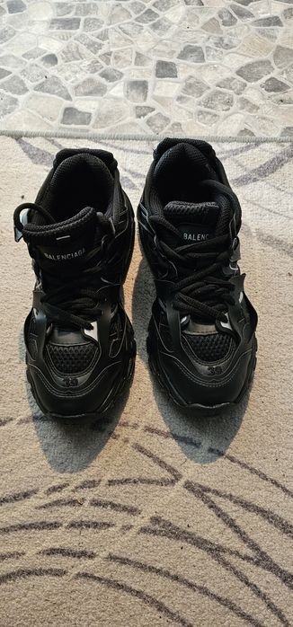 Balenciaga track черни