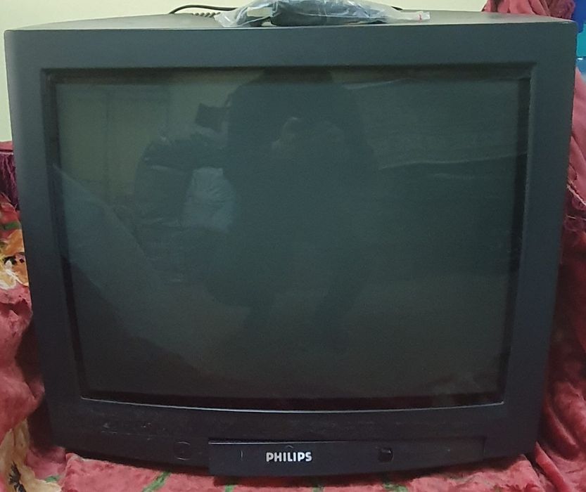 Продается телевизор philips