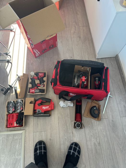 Milwaukee M18 сет инструменти