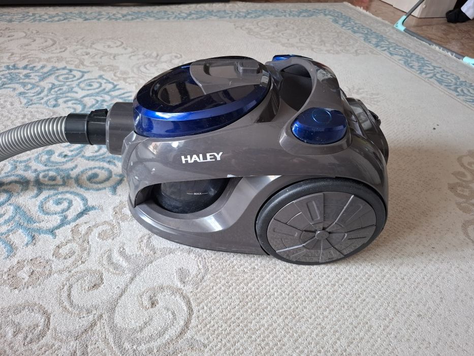 Продам Пылесос Haley HY-1502