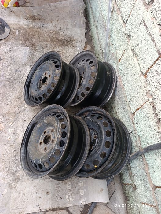 Диски Ауди с4 4штуки